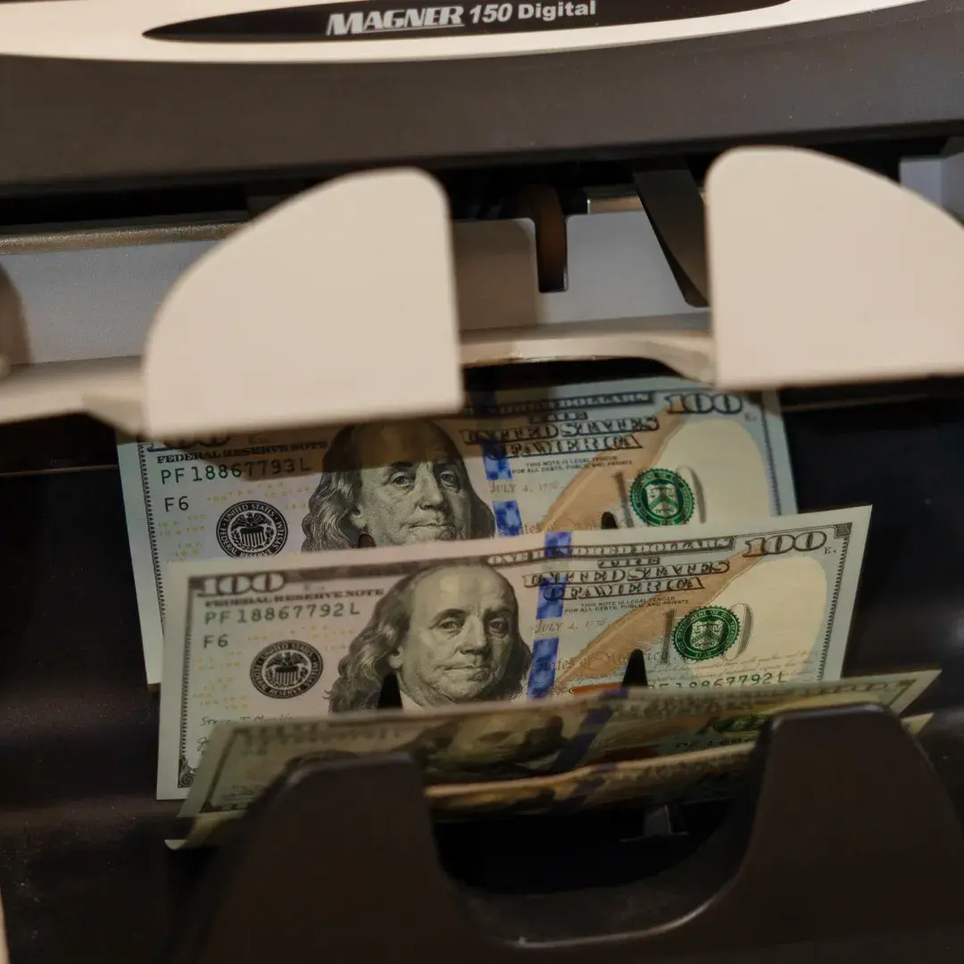 22.06.2023-shcho-treba-znaty-pro-obmin-valiut-u-banku-lviv